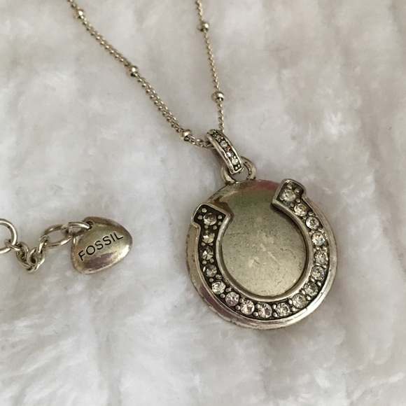 Fossil Horseshoe Necklace - Picture 4 of 8